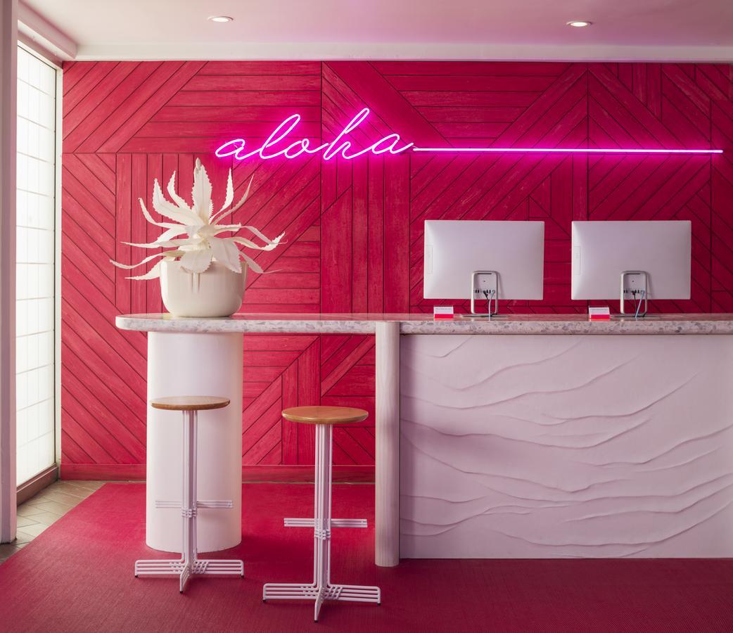 Shoreline Hotel Waikiki Honolulu Bagian luar foto