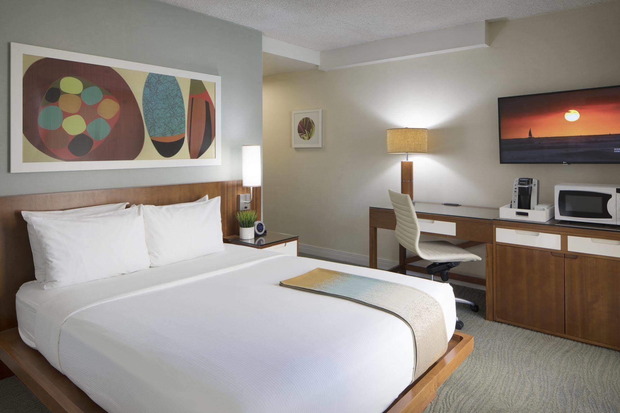 Shoreline Hotel Waikiki Honolulu Bagian luar foto