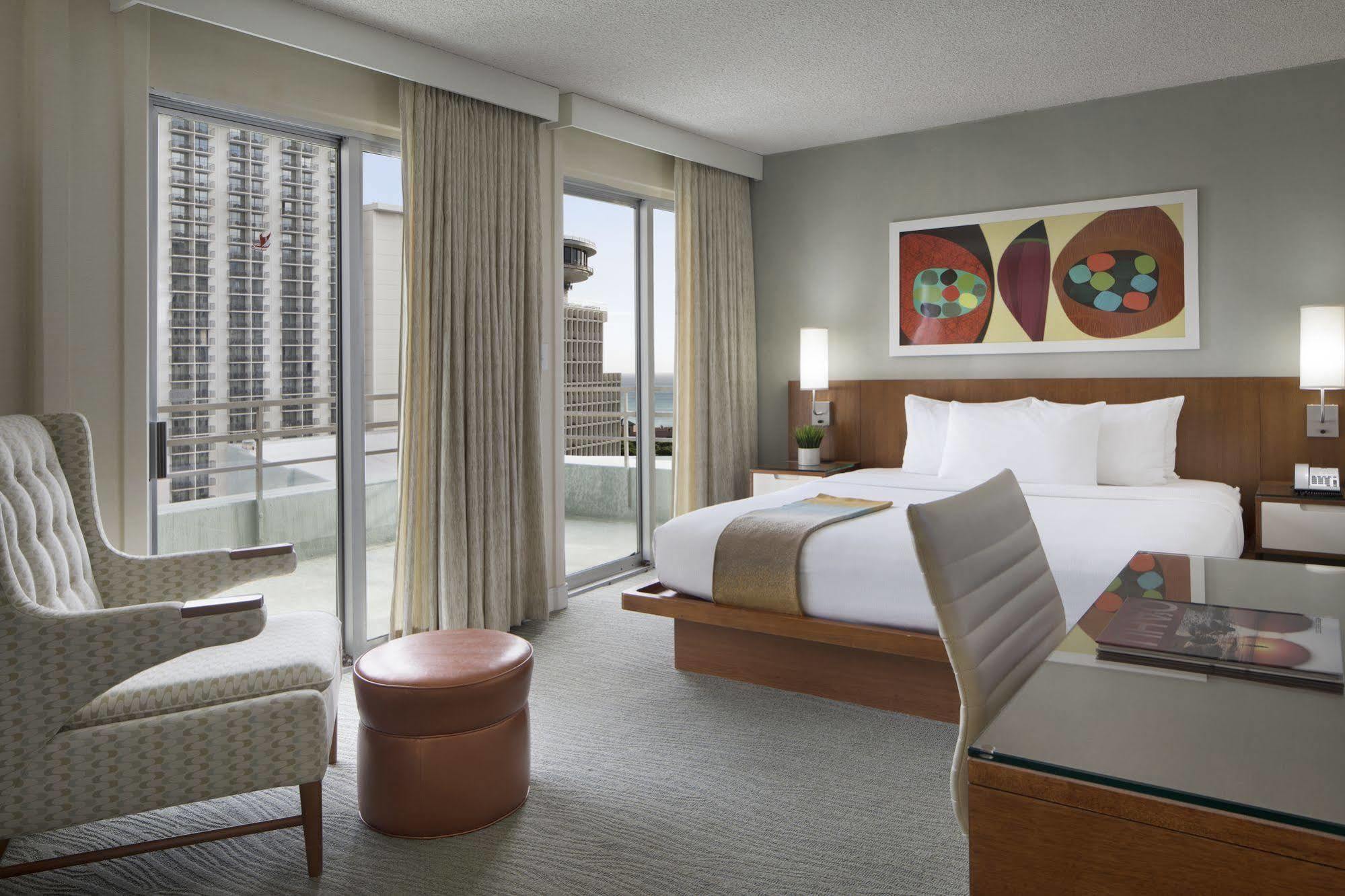 Shoreline Hotel Waikiki Honolulu Bagian luar foto