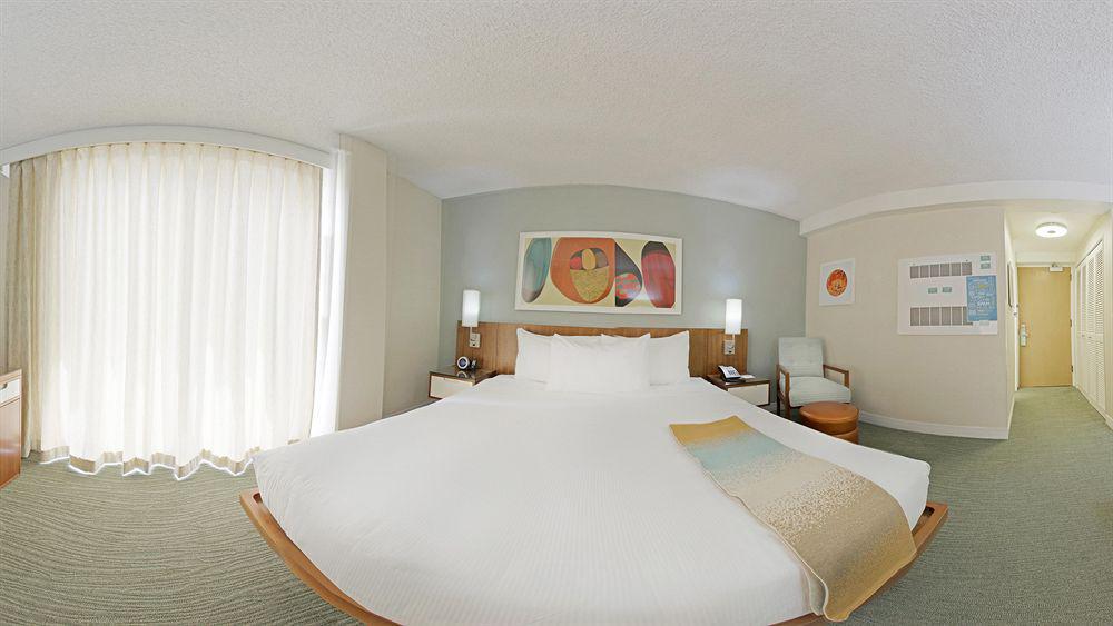 Shoreline Hotel Waikiki Honolulu Bagian luar foto